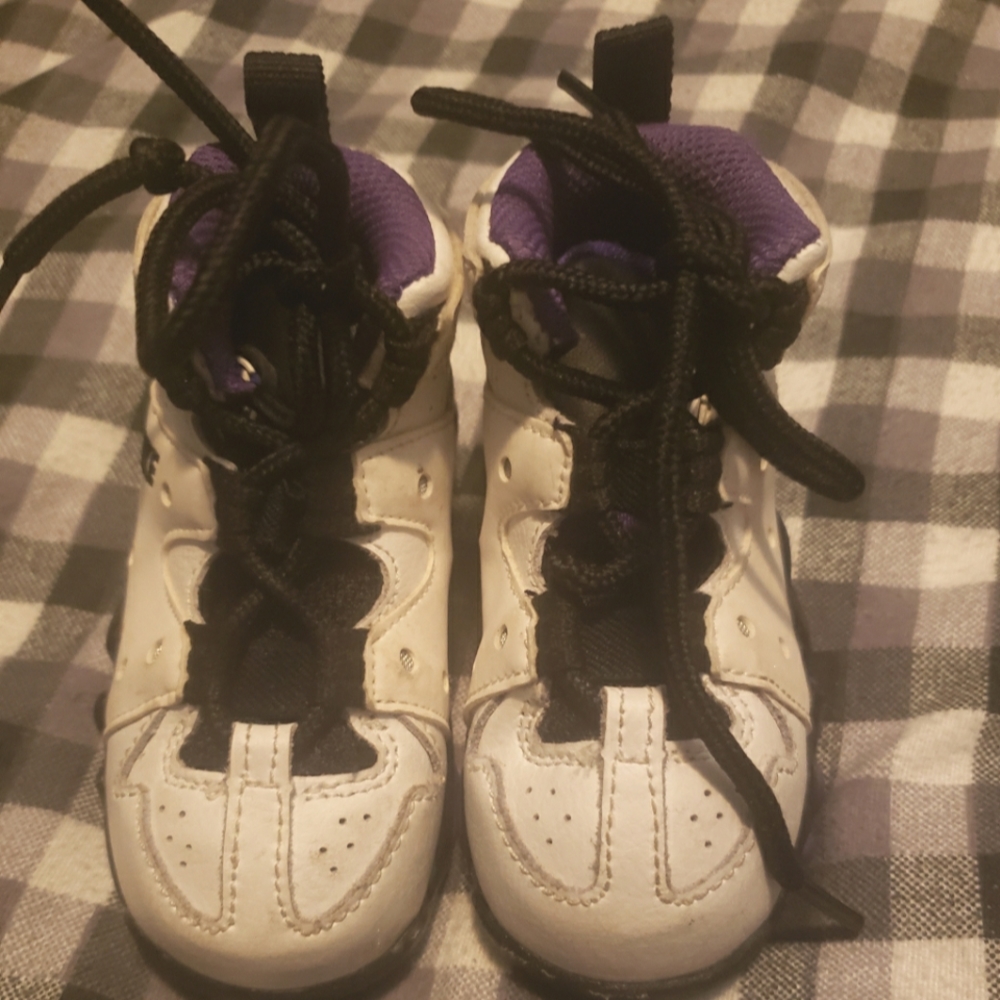 Nike Kids 6C Sneakers